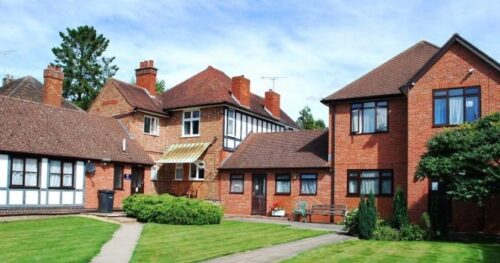 Du Học Anh: Tại Sao Học Sinh Việt Nam Nên Lựa Chọn Trường Nội Trú Brooke House College England