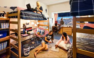 Ở kí túc xá khi đi du học Mỹ