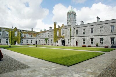 Trường đại học quốc gia Ireland – niềm mơ ước của du học sinh