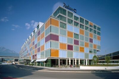 Điều gì đã tạo nên thương hiệu của Thụy Sĩ trong đào tạo ngành du lịch khách sạn?