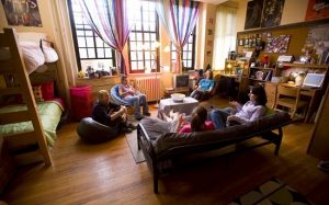 Ở homestay giúp du học sinh Canada vơi đi nỗi nhớ nhà