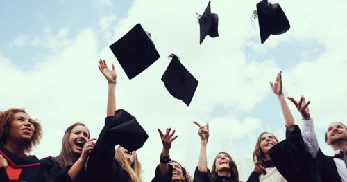 3 học bổng du học Anh ngành dược phẩm hấp dẫn nhất