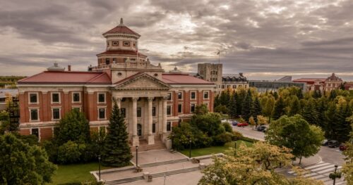 Những trường chất lượng nhưng có mức học phí cực tiết kiệm tại Canada – Phần 2