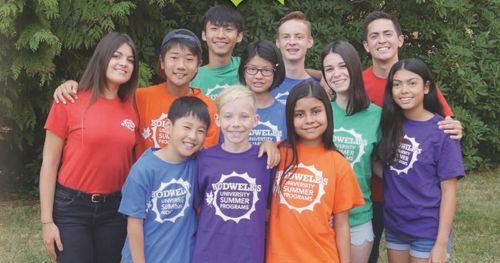 Chương trình du học Hè 2019 tại trường trung học Bodwell, Canada