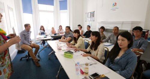 Du học Anh: Trường Đào Tạo Anh Ngữ Lâu Đời Tại London – Rose Of York Language School