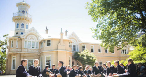 Du Học Canada: Trường Trung Học Tư Thục Braemar College Có Gì Khác So Với Các Trường THPT Canada?