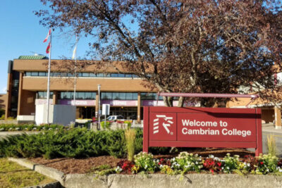 Du Học Canada: Học Tập Tại Cambrian College & Tìm Kiếm Cơ Hội Định Cư