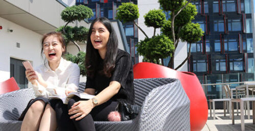 Du Học Anh: De Montfort University Cung Cấp Học Bổng International Alumni Scholarship Dành Cho Cựu Du Học Sinh Trị Giá Từ £3.000 – £5.000 Học Phí