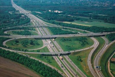 Du Học Hà Lan Cần Biết Thông Tin Này: Chủ Nhật Không Có Ô Tô