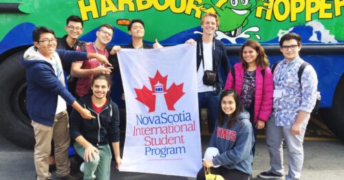 Du Học Hè Canada Sức Nóng Bạn Cháy Bỏng Muốn Tham Gia