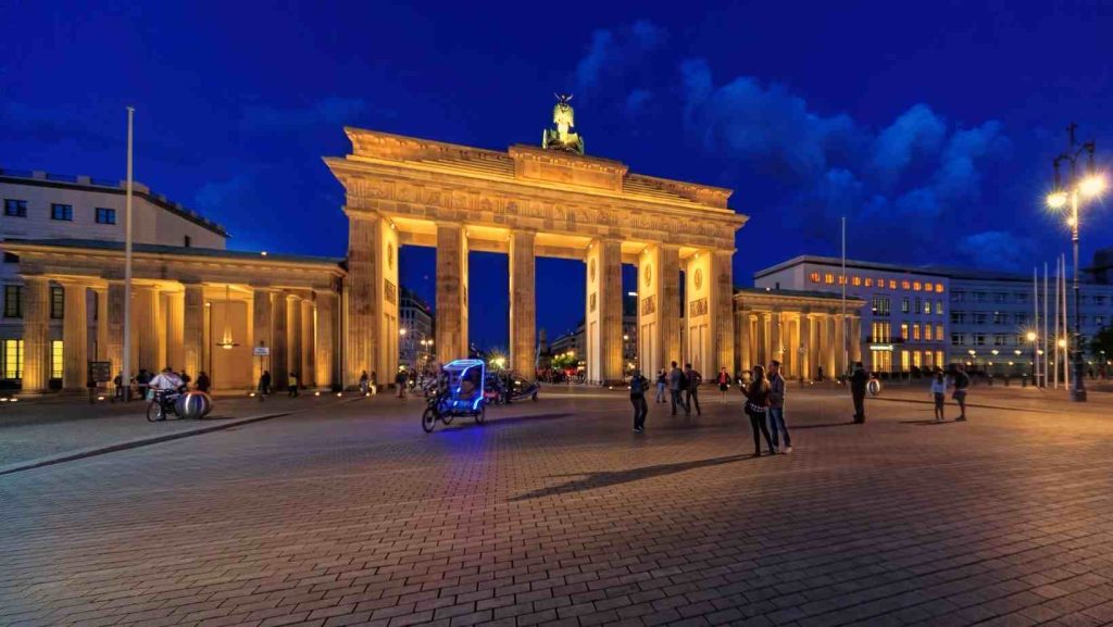 DU HỌC ĐỨC BẬC THẠC SĨ CẦN CÓ SỰ CHUẨN BỊ KỸ LƯỠNG VỀ HỒ SƠ VÀ THỦ TỤC