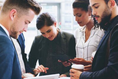 DỰ BÁO 9 NGÀNH LƯƠNG KHỦNG TRONG 10 NĂM TỚI