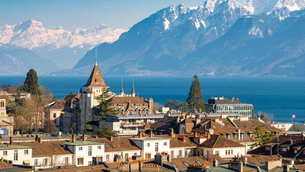 QUẢN TRỊ KHÁCH SẠN TẠI THỤY SĨ THẬT TIỀM NĂNG