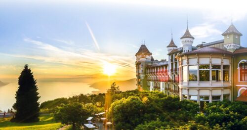 CƠ HỘI LÀM VIỆC TOÀN CẦU KHI DU HỌC THỤY SĨ NGÀNH QUẢN TRỊ KHÁCH SẠN TẠI SHMS VÀ BHMS