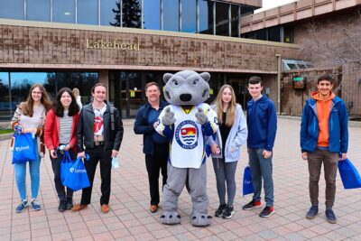 Lakehead University – Đại Học Công Lập Thuộc Tỉnh Bang Ontario