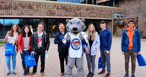 Lakehead University – Đại Học Công Lập Thuộc Tỉnh Bang Ontario