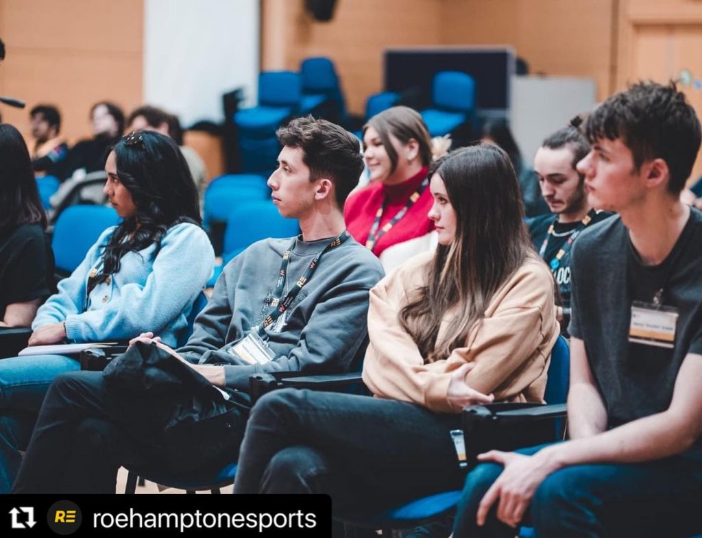 đại học Roehampton nơi bạn có thể lựa chọn những chương trình học hàng đầu