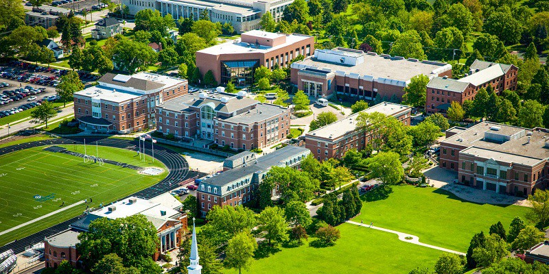 Elmhurst University nhiều tiện ích dành cho du học sinh