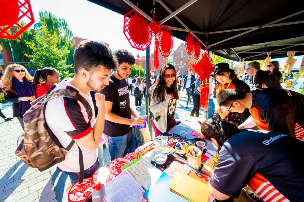 De Montfort University International College có cơ sở vật chất rất hiện đại