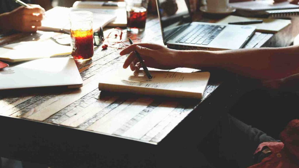 hãy đầu tư thời gian cho việc viết Study Plan bạn nhé