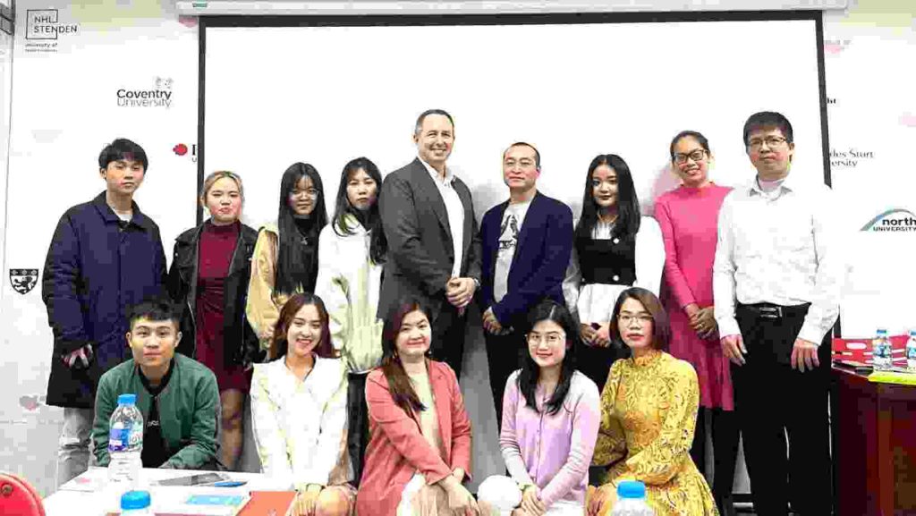 Du học EduTrust thu hút sự tham gia của các khách hàng