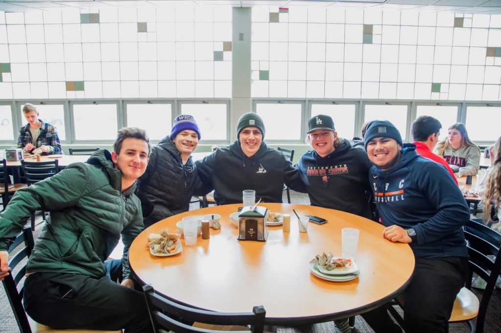 Hoạt động sinh viên tại Sterling College rất nhiều