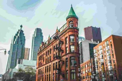 Du học Canada: Trường học nổi tiếng tại thành phố Toronto được đông đảo du học sinh lựa chọn