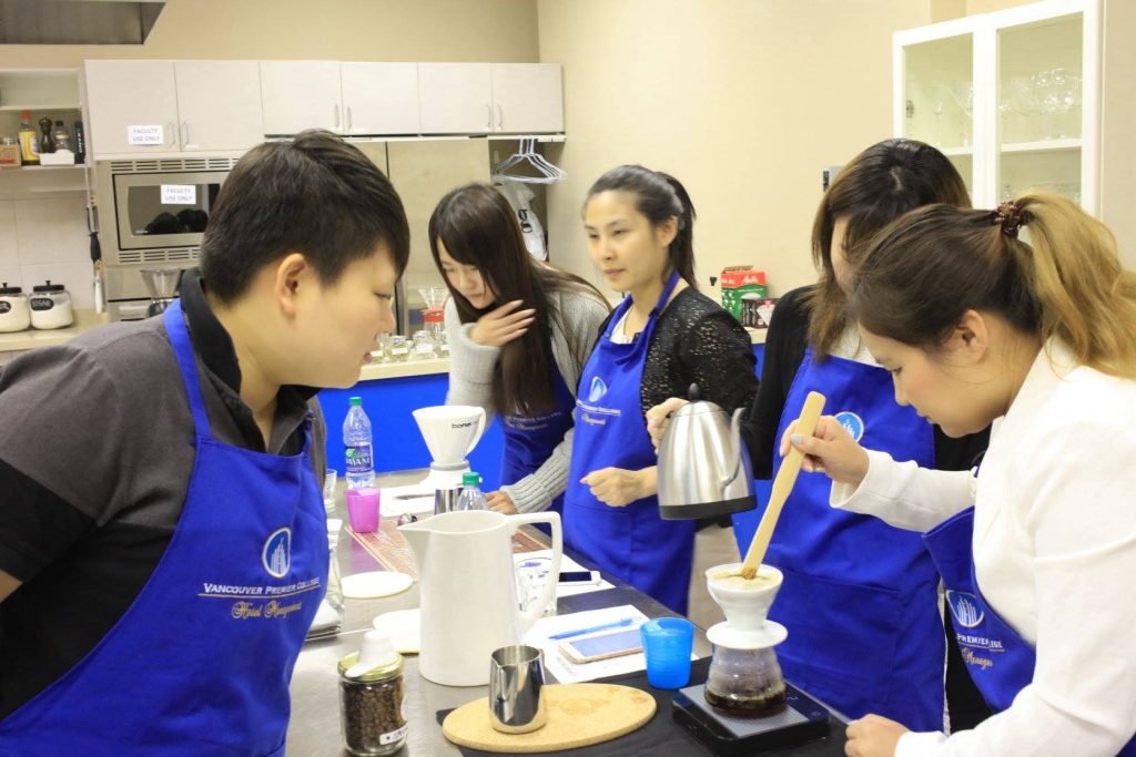 Vancouver Premier College có nhiều hoạt động đa dạng