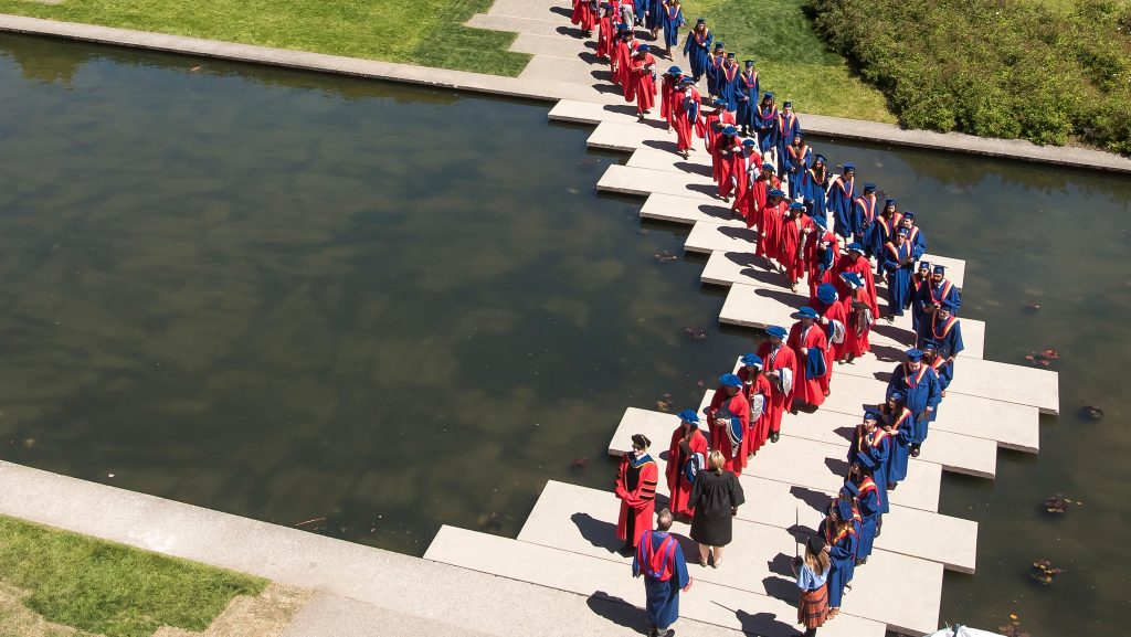 Simon Fraser University giảng dạy nhiều lĩnh vực hot