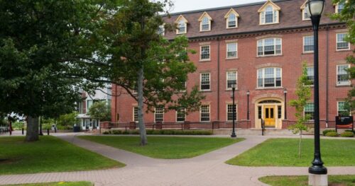 Du học Canada: University of Prince Edward Island