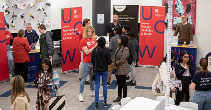 University Of Wollongong được đánh giá cao trong khu vực