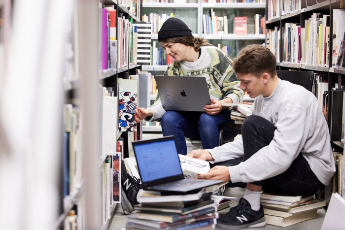 Bern University of Applied Sciences đào tạo một số ngành nổi bật