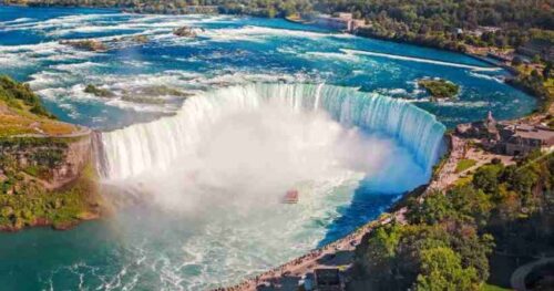 Du học Canada: Địa điểm cần khám phá khi du học Canada