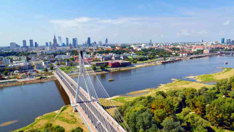 Du học Ba Lan có nhiều trường tốt tại thủ đô nước này