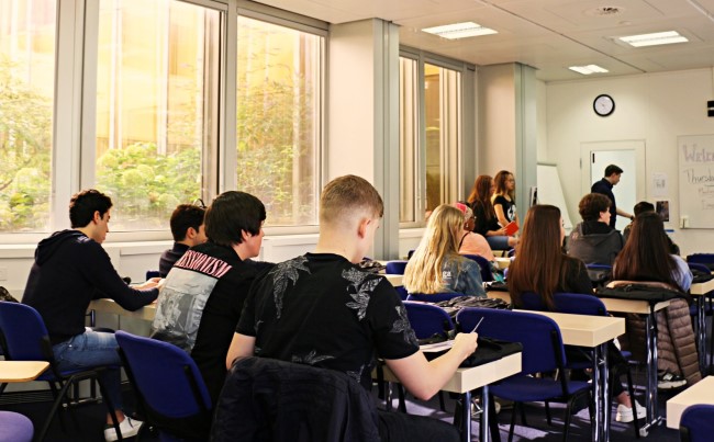 International Institute in Geneva là môi trường tốt cho du học sinh