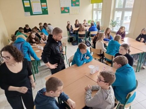 Shebbear College có nhiều bậc học khác nhau