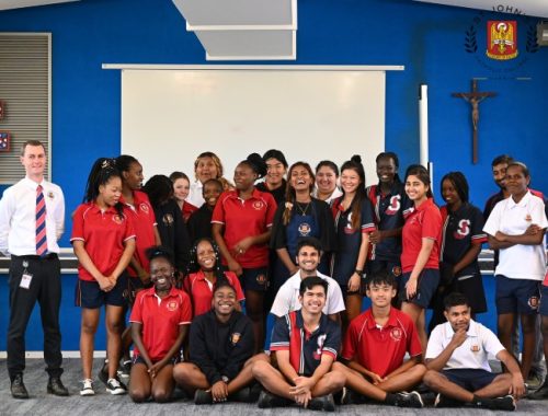 Có nhiều lý do để học tập tại St John's Catholic College