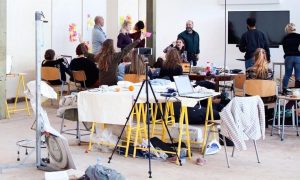 Một lớp học ở Trường nghệ thuật Amsterdam