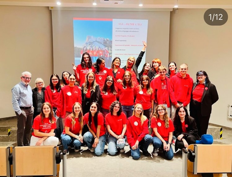 High Schools International có chương tình trao đổi kinh điển