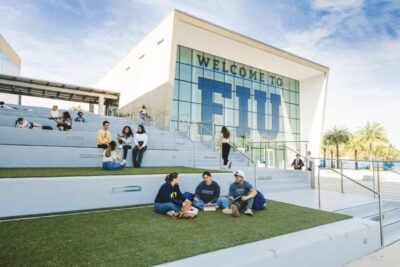 Du học Mỹ: Florida International University trường đại học nghiên cứu công lập năng động