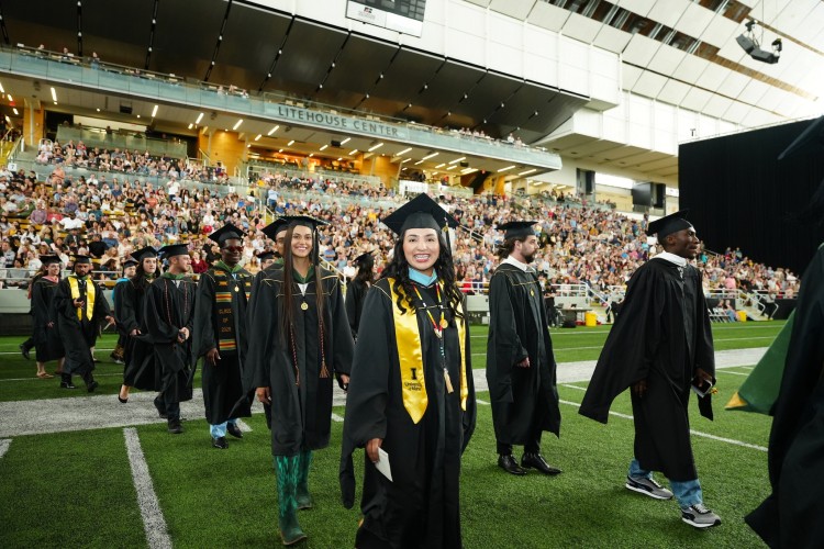 Các sinh viên trong ngày tốt nghiệp tại University of Idaho