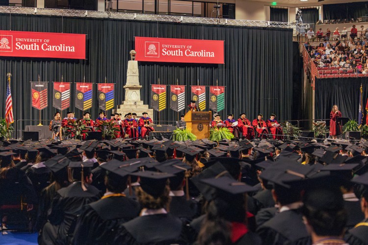 Buổi lễ tốt nghiệp tại University of South Carolina
