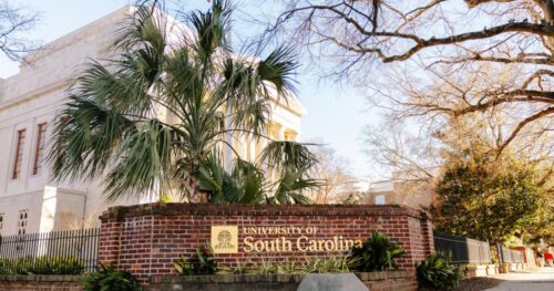Du học Mỹ: University of South Carolina nằm trại trung tâm bang cùng tên