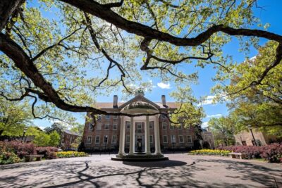 Du học Mỹ: University North Carolina môi trường học thuật đỉnh cao