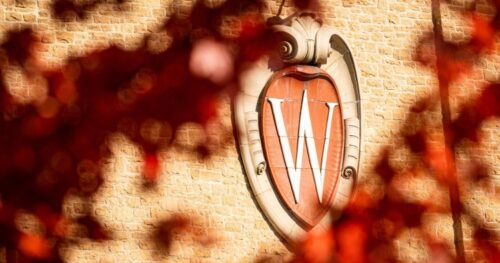 Du học Mỹ: UNIVERSITY OF WISCONSIN-MADISON BIỂU TƯỢNG GIÁO DỤC CÔNG LẬP HÀNG ĐẦU