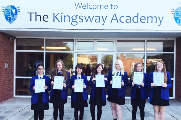 HỌC BỔNG TRƯỜNG PHỔ THÔNG KINGSWAY ACADEMY - CANADA - Light Academy