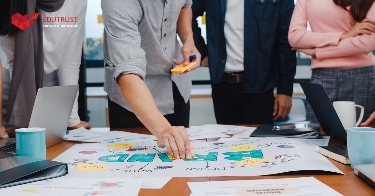 Vượt qua rào cản ngôn ngữ trong giai đoạn đầu